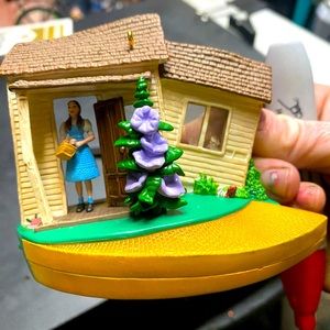 Rare vintage wizard of oz collectible Edition ornaments
